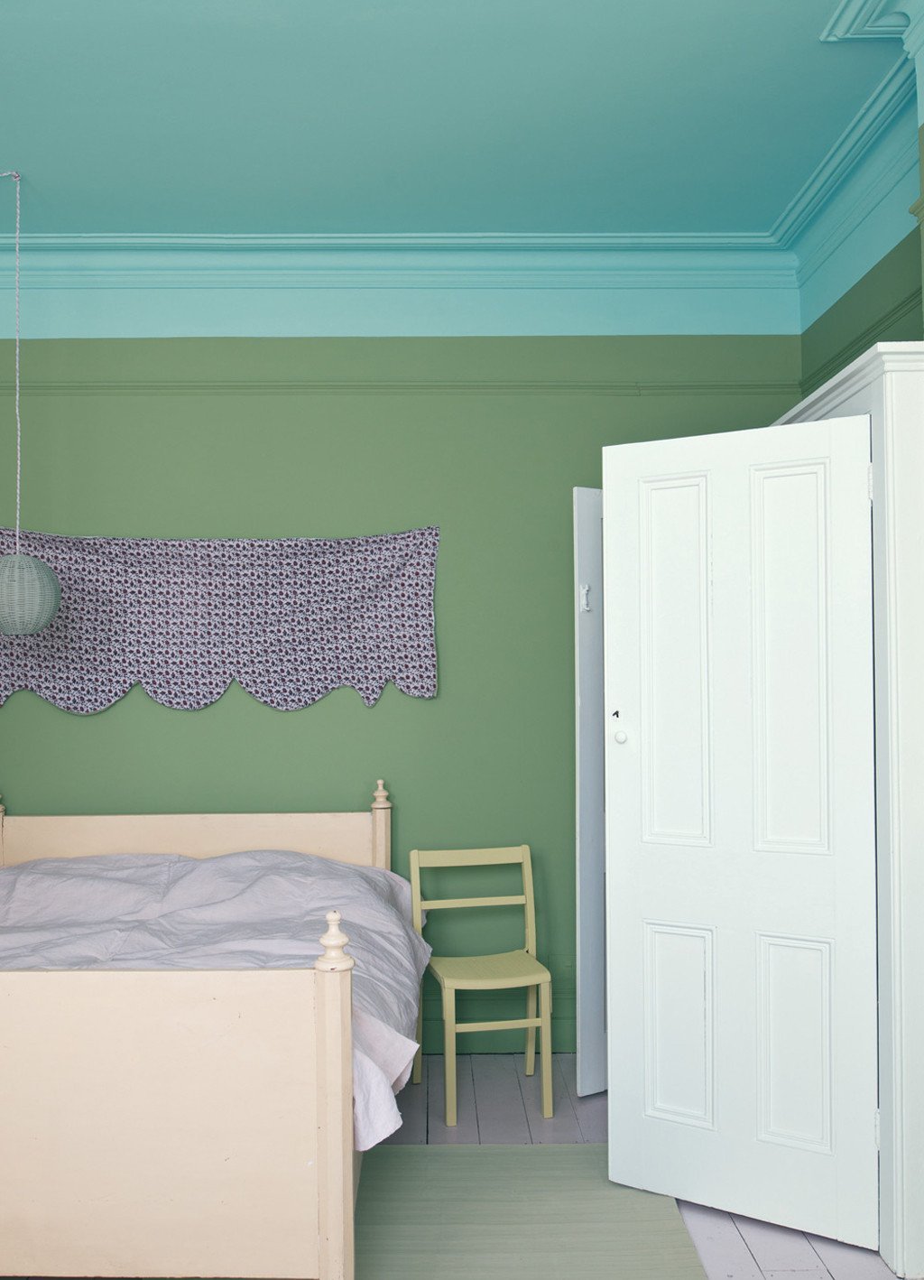 Cabbage White No.269 - PrimePaint | Farrow and Ball